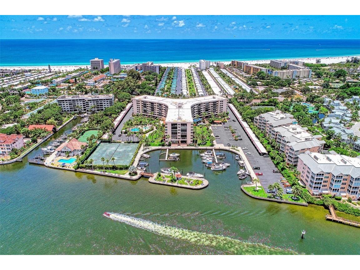 5855 Midnight Pass Road #426 Sarasota FL 34242 A4581930 image58