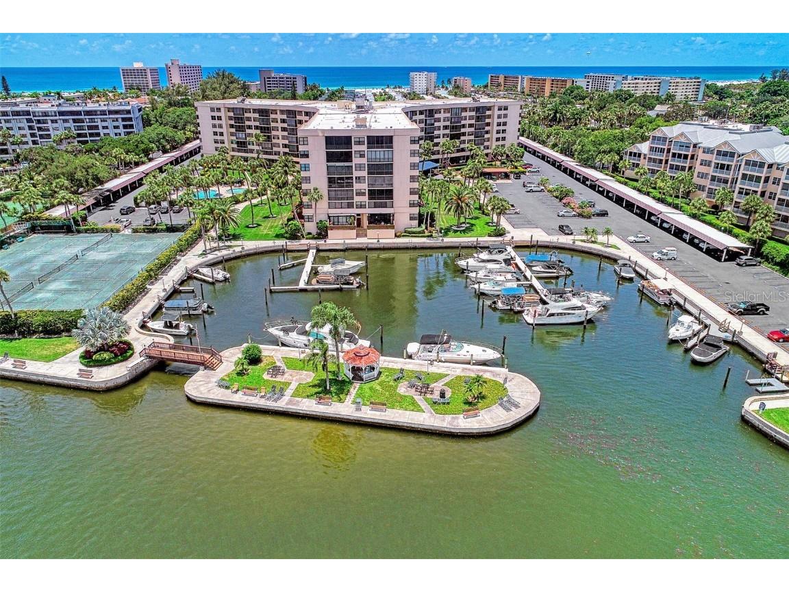 5855 Midnight Pass Road #426 Sarasota FL 34242 A4581930 image62