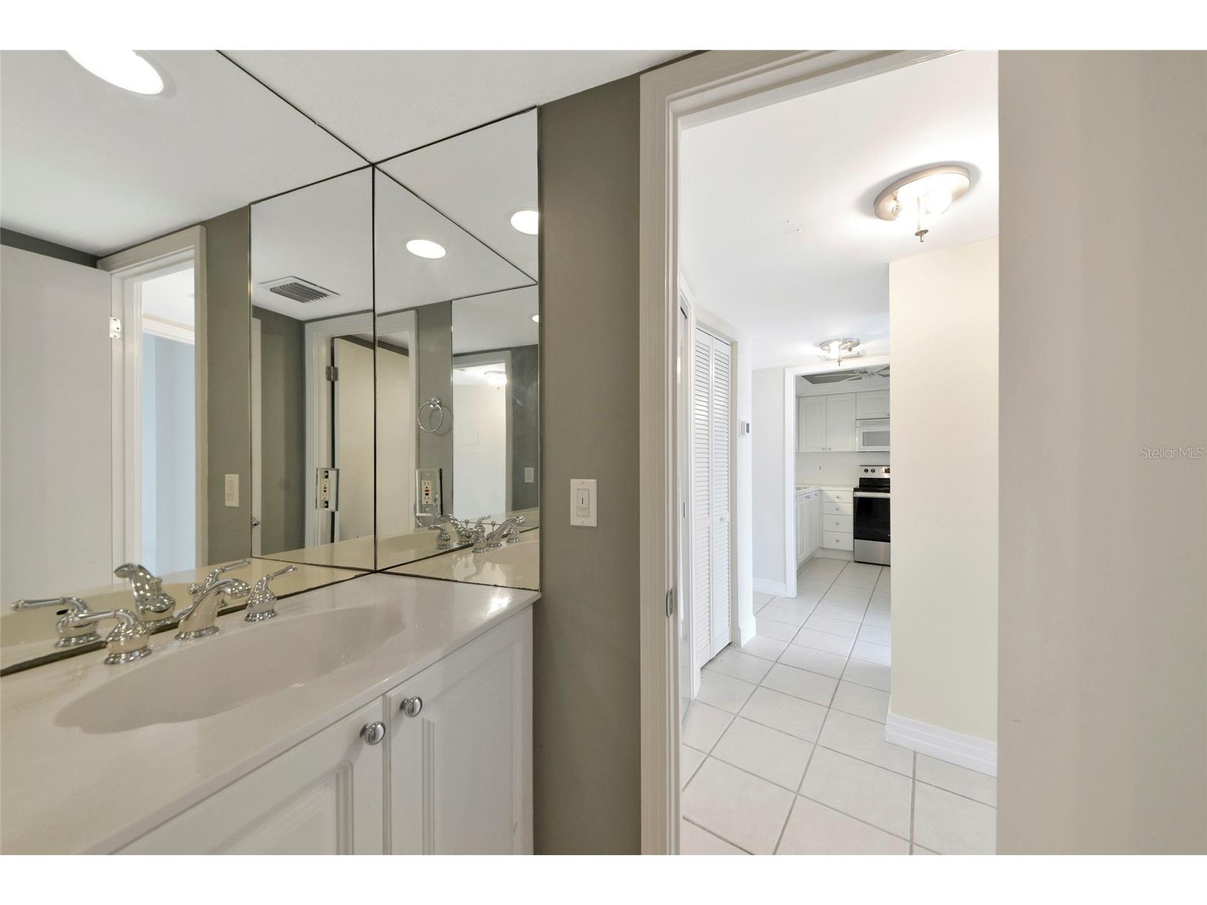5855 Midnight Pass Road #514 Sarasota FL 34242 NS1088728 image6