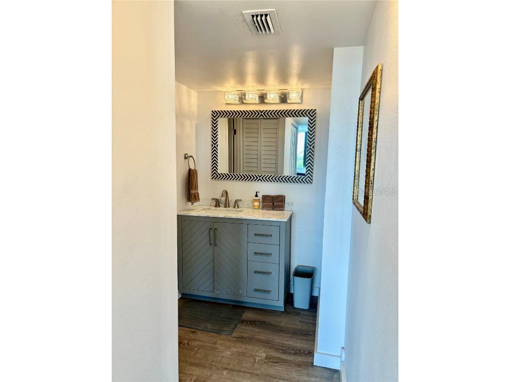 5855 Midnight Pass Road #621 Sarasota FL 34242 A4652678 image11