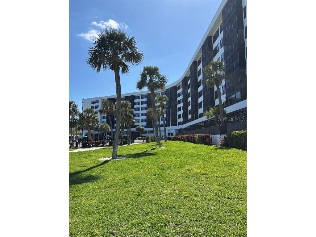 5855 Midnight Pass Road #621 Sarasota FL 34242 A4652678 image2