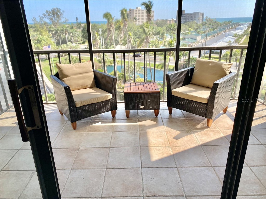 5855 Midnight Pass Road #621 Sarasota FL 34242 A4652678 image3