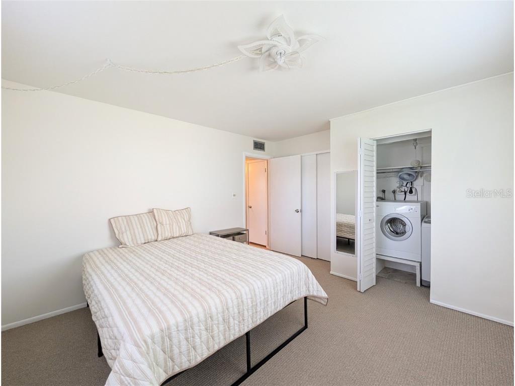 5855 Palm Lane #B21 Bradenton FL 34207 A4666850 image15