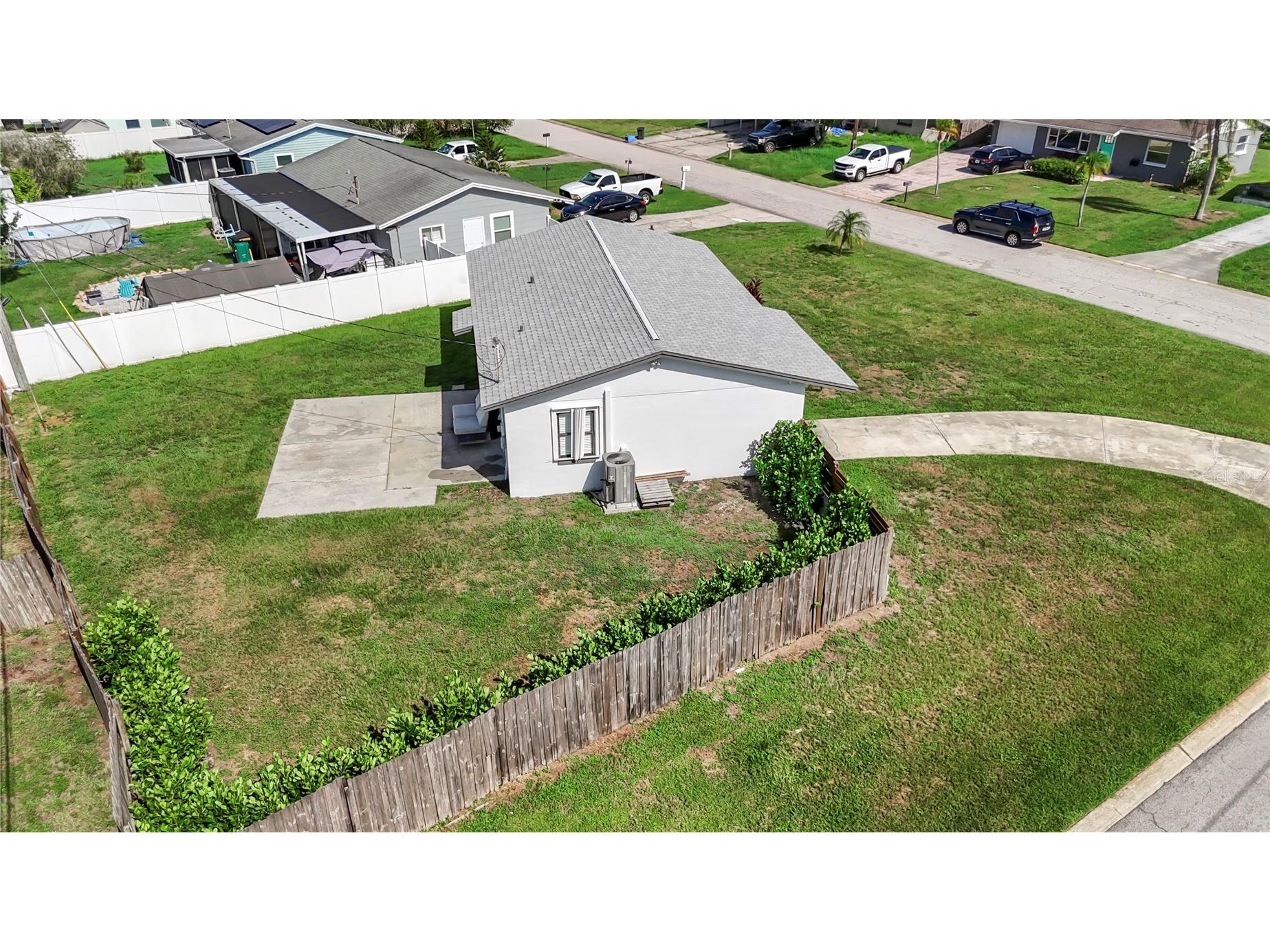 5856 Mckee Lake Drive N Saint Petersburg FL 33709 TB8528971 image37