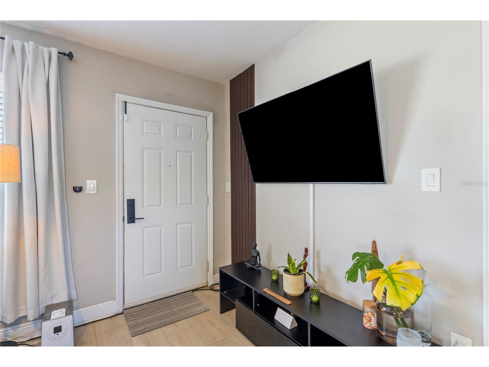 5856 Mckee Lake Drive N Saint Petersburg FL 33709 TB8528971 image5