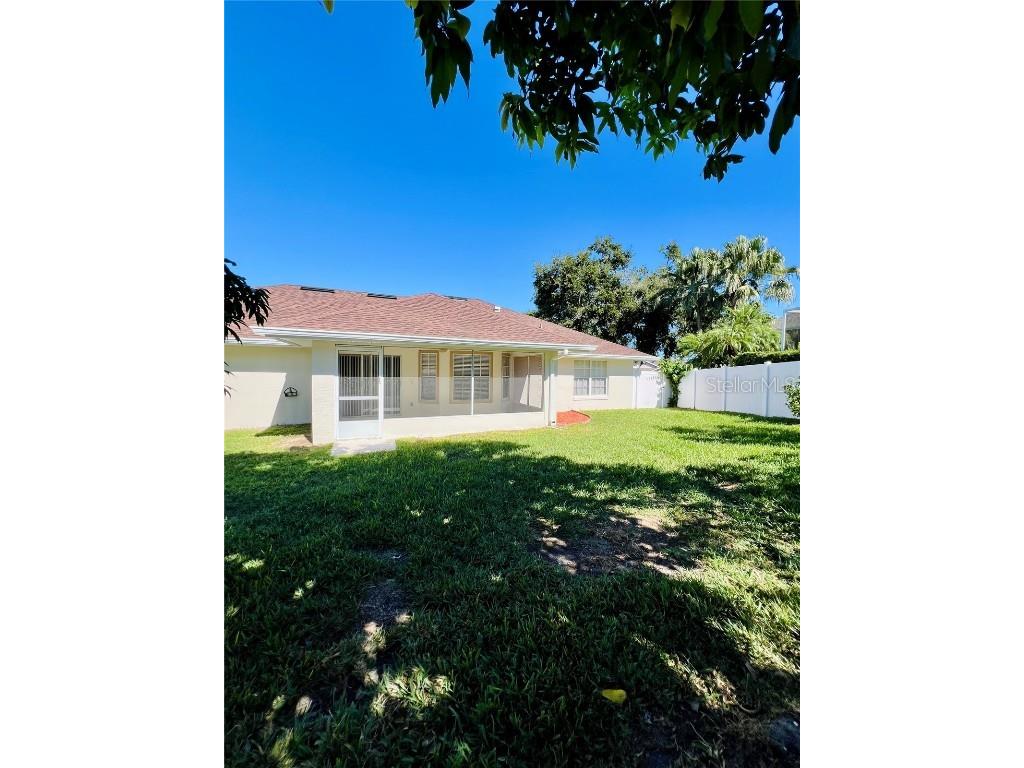 5857 Manchester Drive W Lakeland FL 33810 L4955476 image38