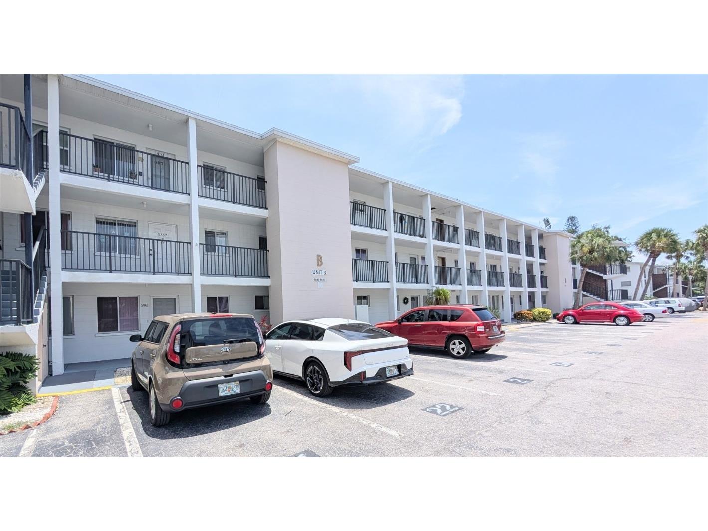 5857 Palm Lane #B22 Bradenton FL 34207 A4661857 image1