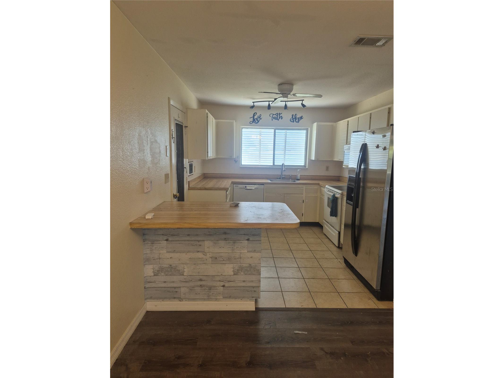 5858 Kenwood Drive North Port FL 34287 C7523021 image12