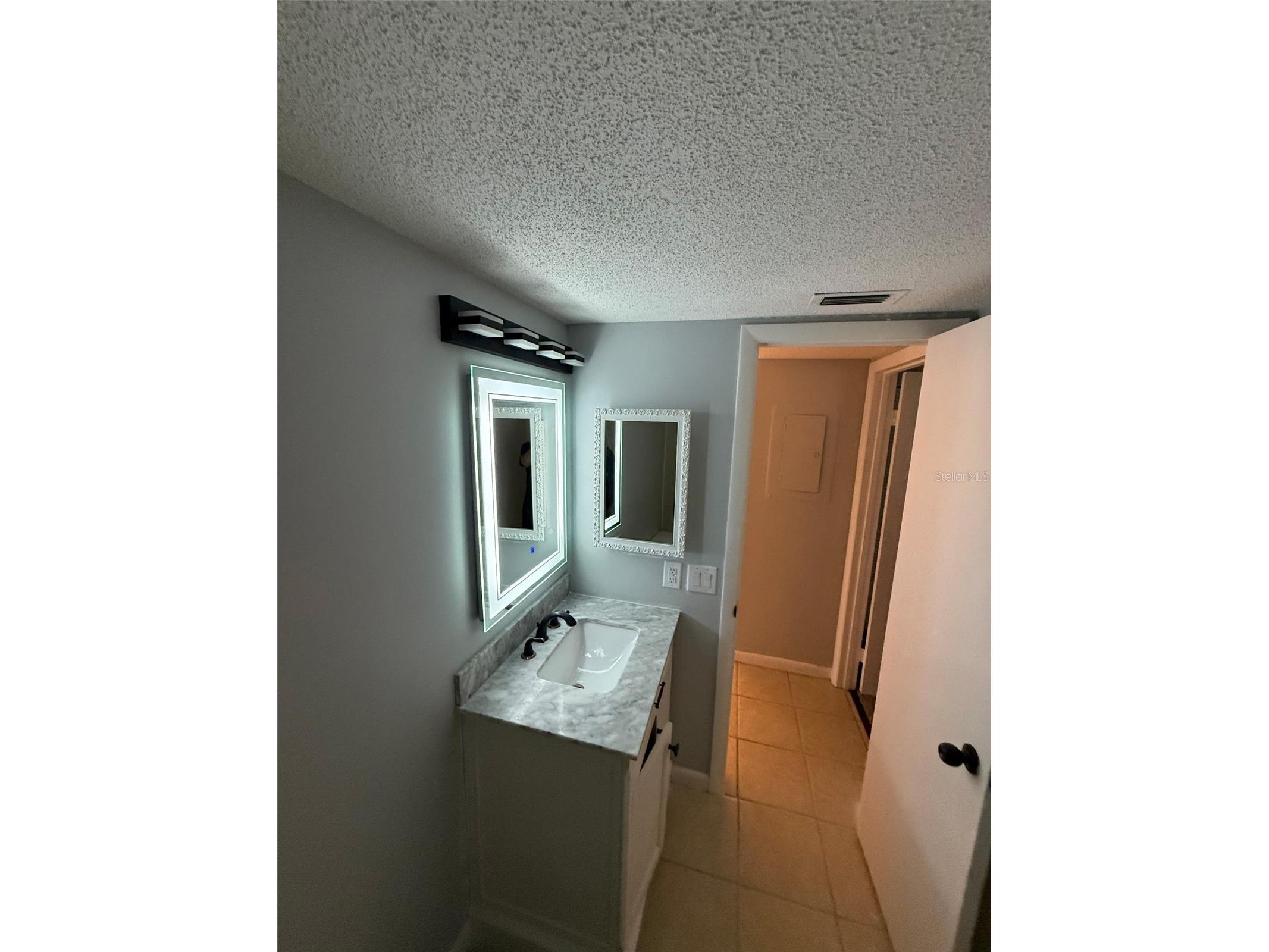 586 Bahia Circle #B Ocala FL 34472 OM729065 image17