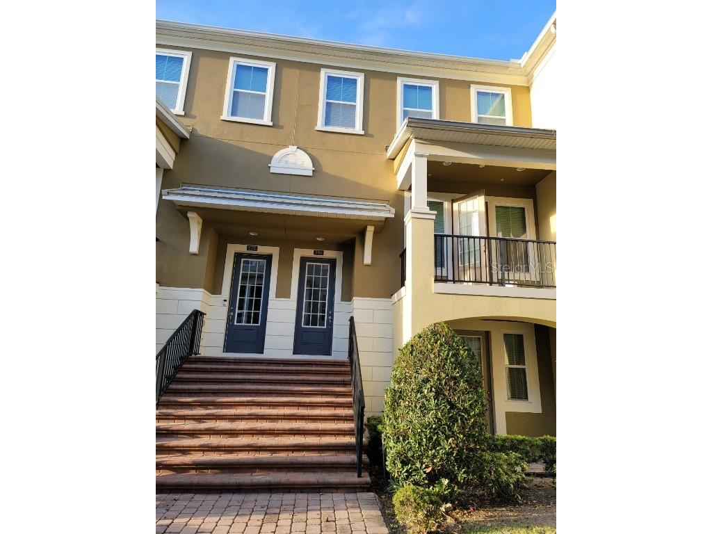 586 Edgerly Place Orlando FL 32806 O6146114 image1