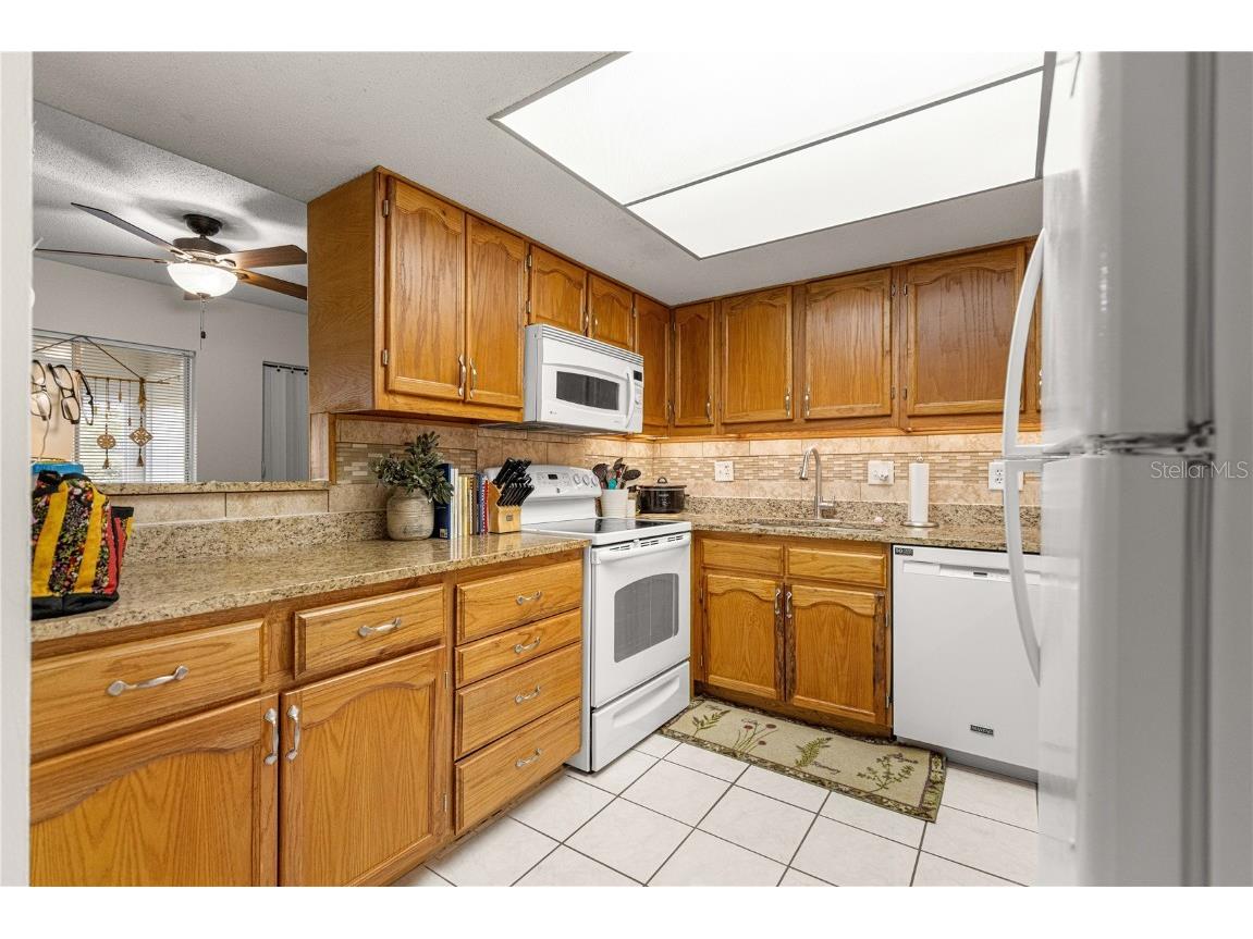 586 Fairways Circle #A Ocala FL 34472 OM714128 image12