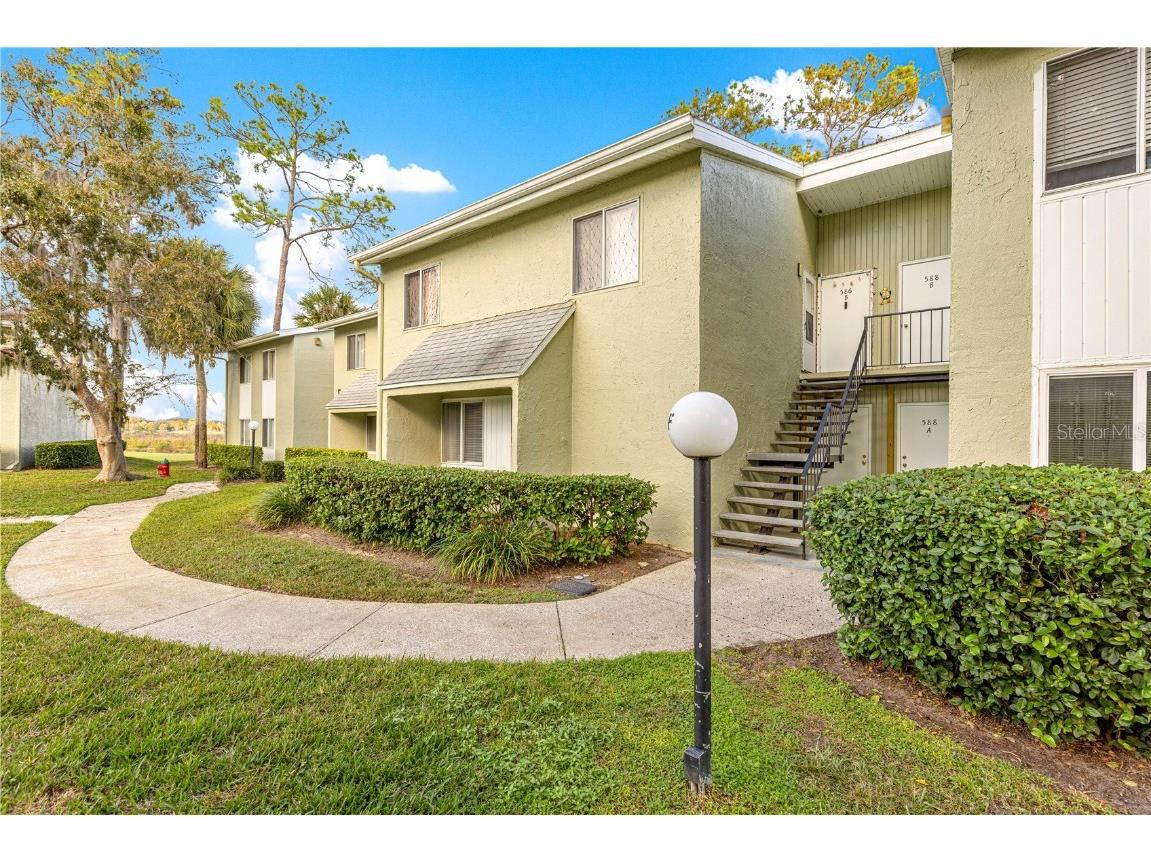 586 Fairways Circle #A Ocala FL 34472 OM714128 image2