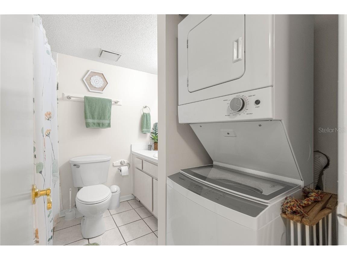 586 Fairways Circle #A Ocala FL 34472 OM714128 image27