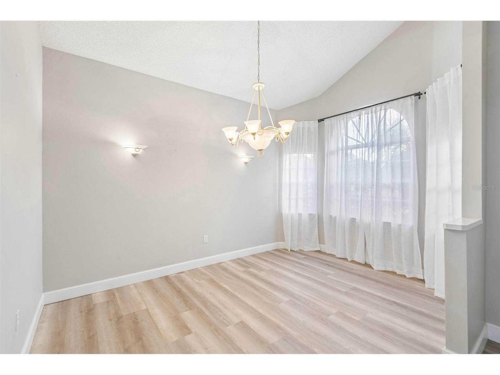 586 Kingsmill Court Oldsmar FL 34677 TB8512390 image11