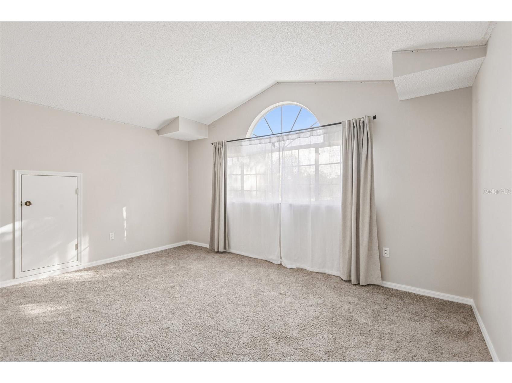 586 Kingsmill Court Oldsmar FL 34677 TB8512390 image28