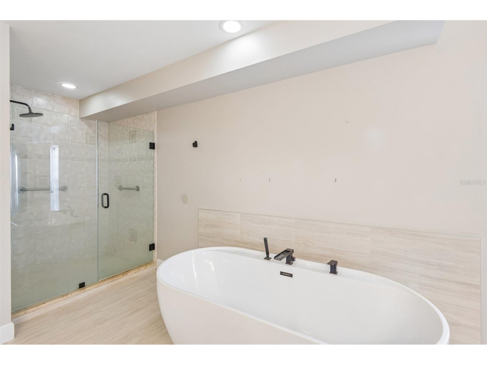 586 Kingsmill Court Oldsmar FL 34677 TB8512390 image32