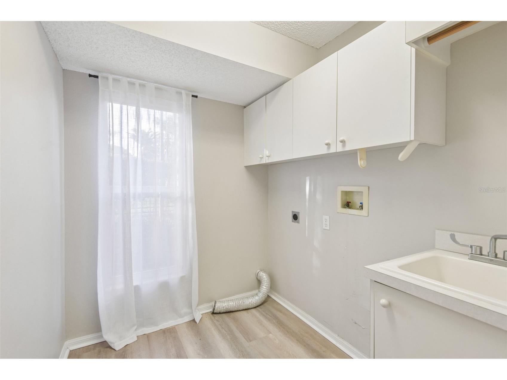586 Kingsmill Court Oldsmar FL 34677 TB8512390 image35