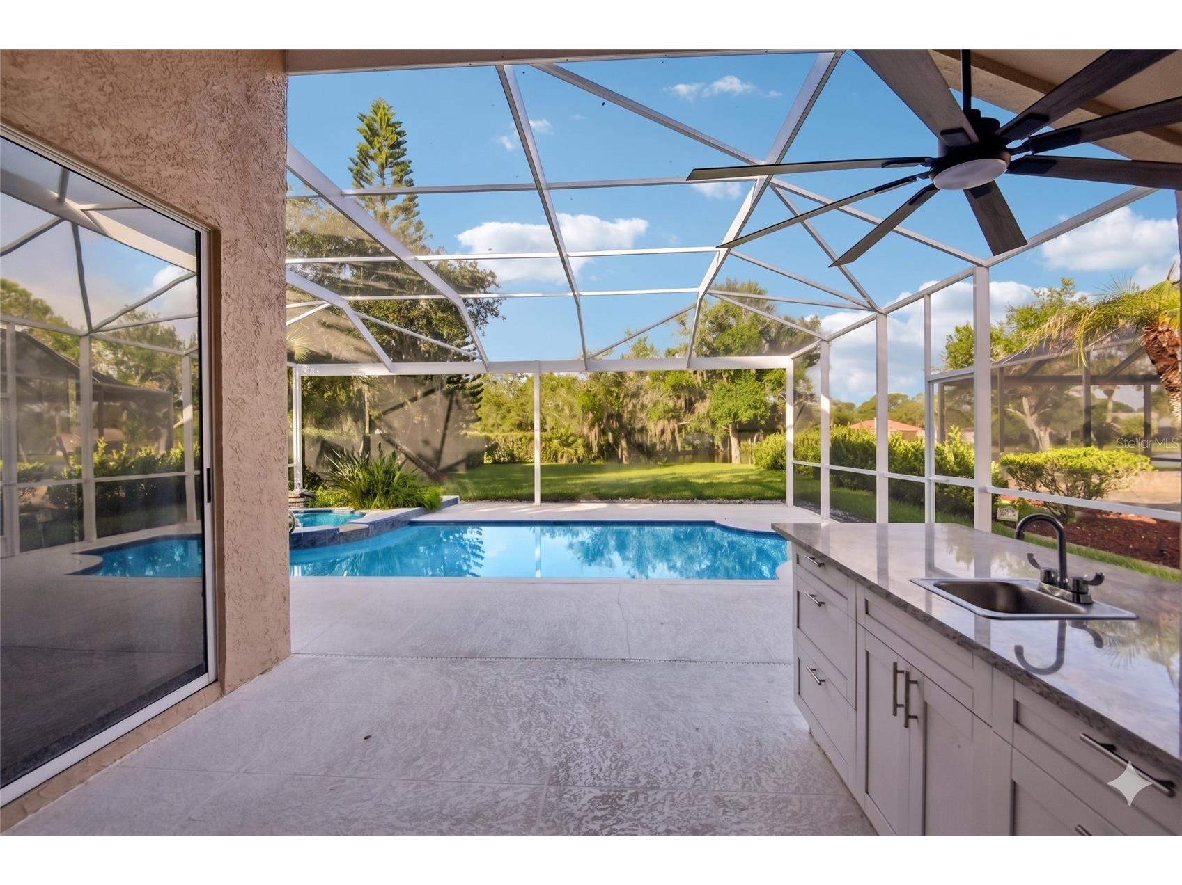 586 Kingsmill Court Oldsmar FL 34677 TB8512390 image39