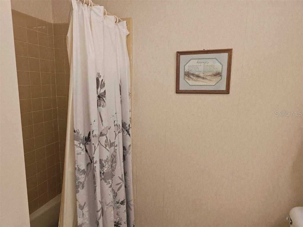 586 Lakeside Drive #586 Bradenton FL 34210 A4662033 image16