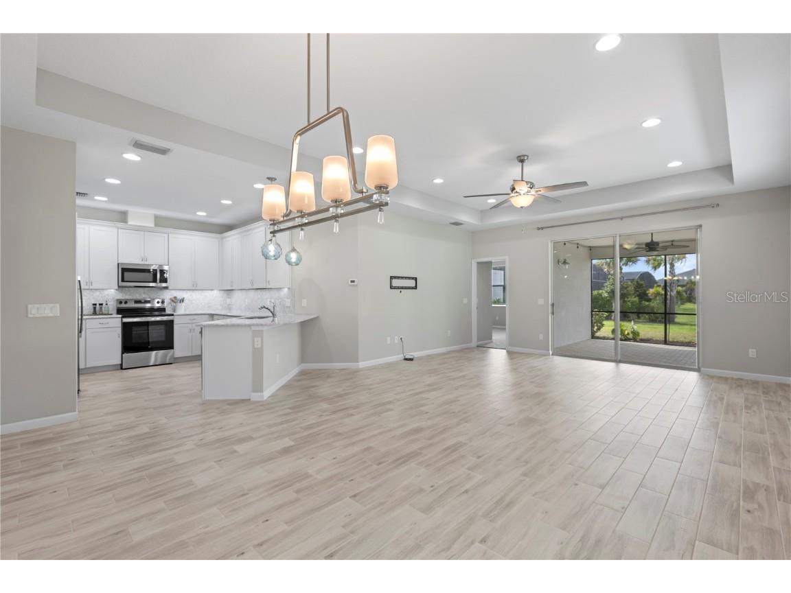 586 Lost Shaker Way Daytona Beach FL 32124 V4944152 image8