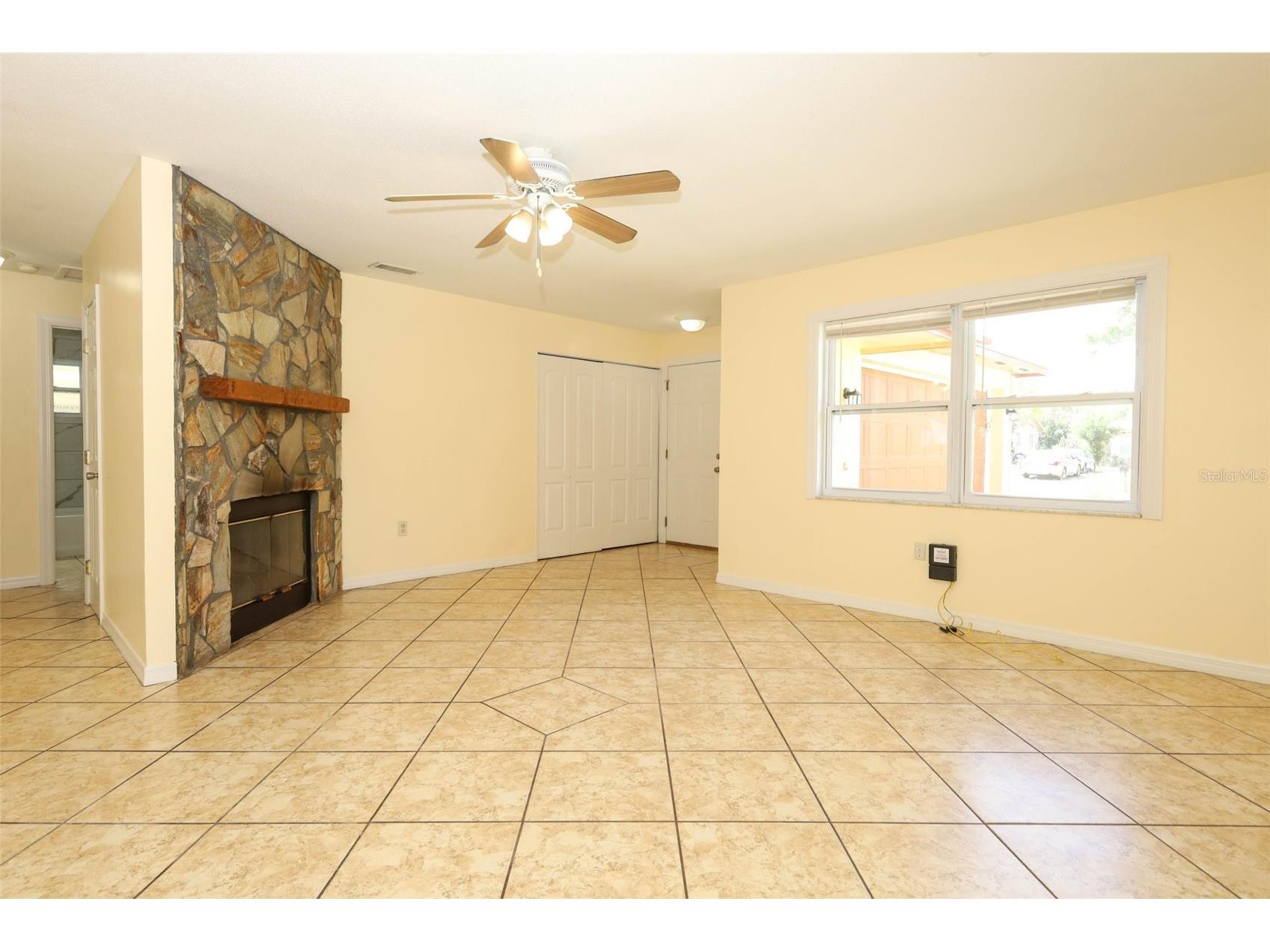 586 Tulane Drive Altamonte Springs FL 32714 O6424154 image3