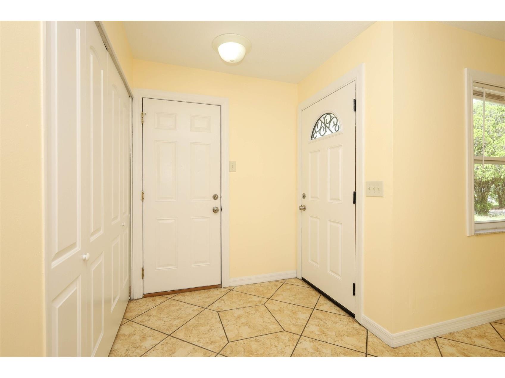 586 Tulane Drive Altamonte Springs FL 32714 O6424154 image8