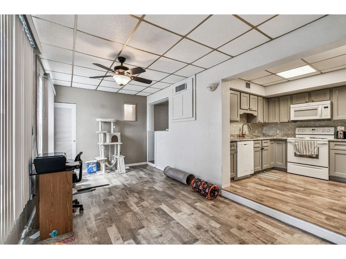 5860 43rd Terrace N #1513 Saint Petersburg FL 33709 TB8441109 image8