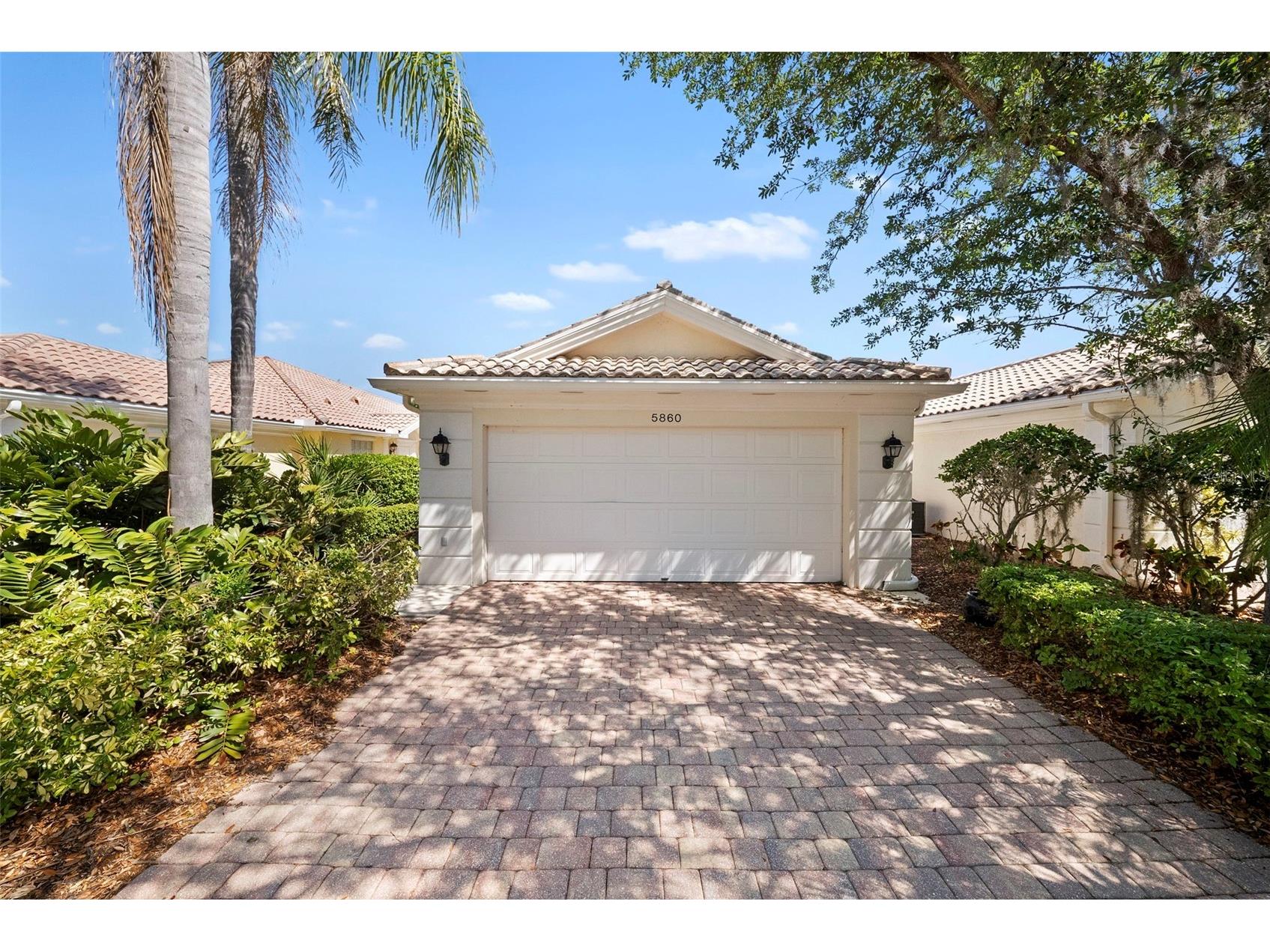 5860 Helicon Place Sarasota FL 34238 A4691516 image1