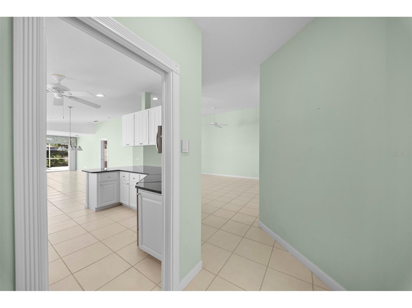 5860 Helicon Place Sarasota FL 34238 A4691516 image12
