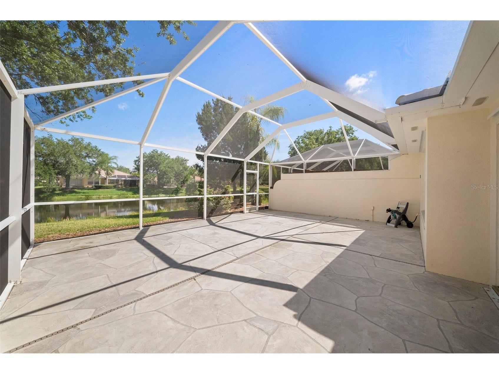 5860 Helicon Place Sarasota FL 34238 A4691516 image16