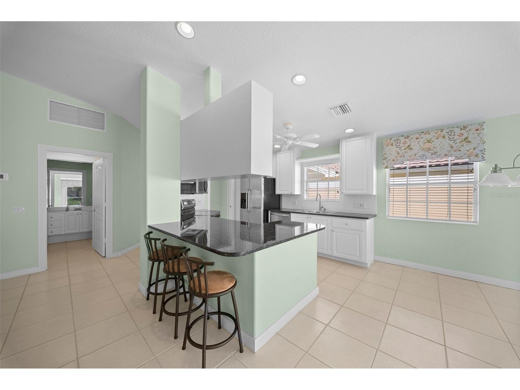 5860 Helicon Place Sarasota FL 34238 A4691516 image5