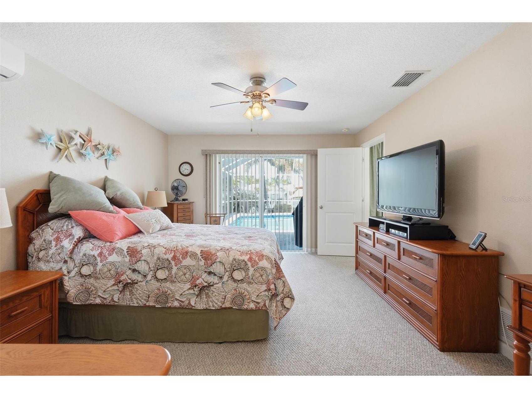 5860 Leeland Street S Saint Petersburg FL 33715 A4690573 image12