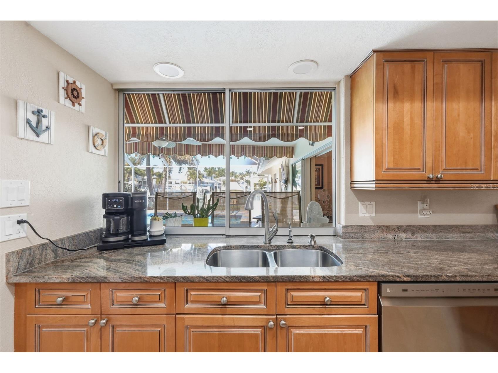 5860 Leeland Street S Saint Petersburg FL 33715 A4690573 image17