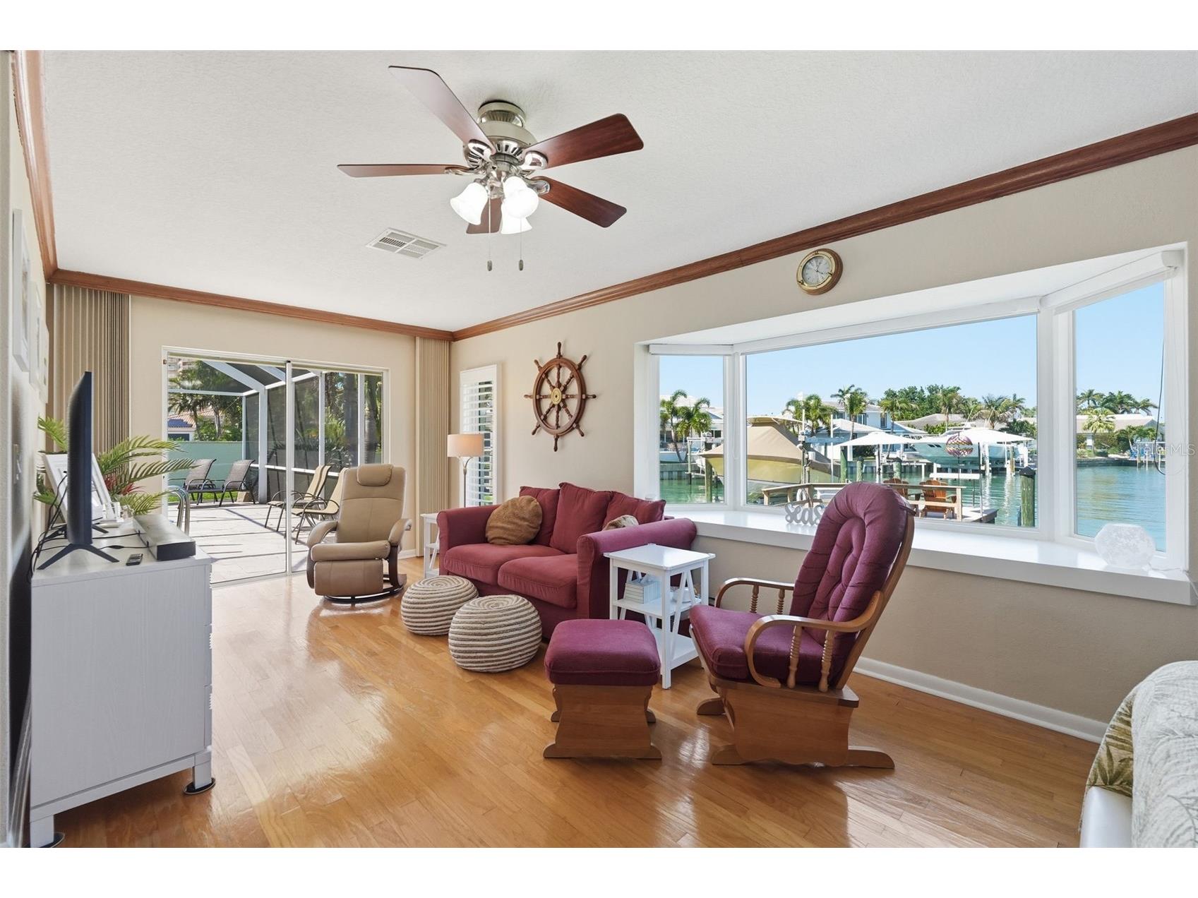 5860 Leeland Street S Saint Petersburg FL 33715 A4690573 image23