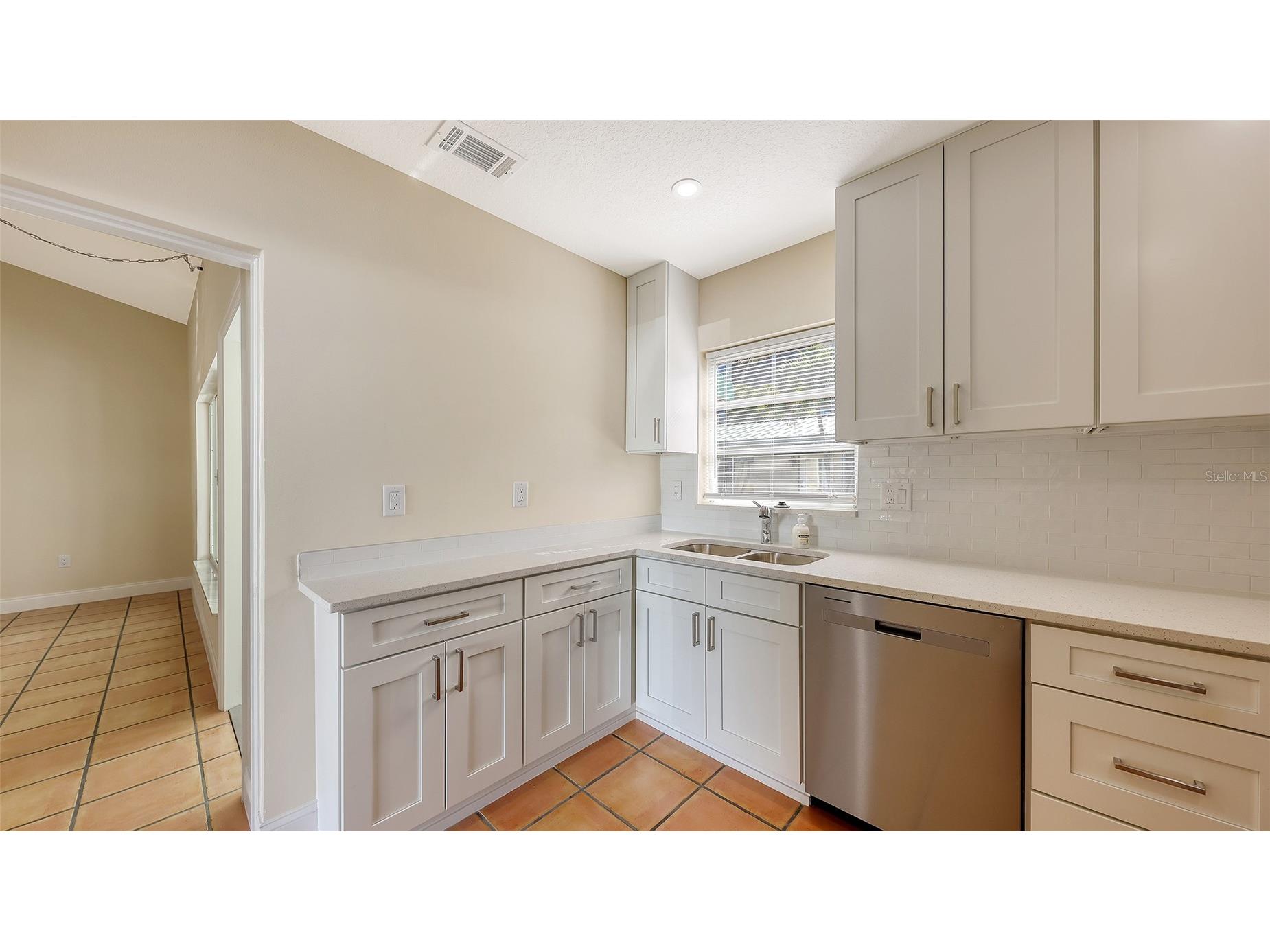 5860 Midnight Pass Road #40 Sarasota FL 34242 - GULF A4679051 image5