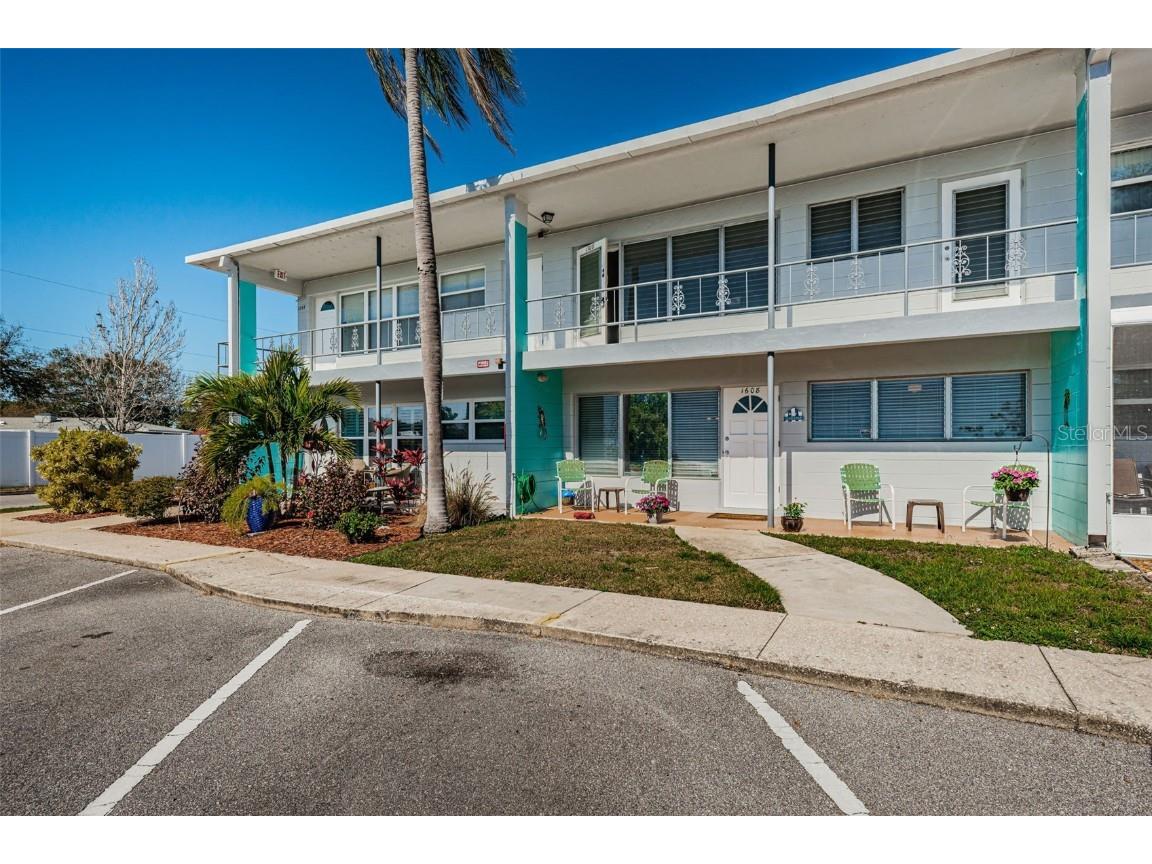 5861 42nd Terrace N #1608 Kenneth City FL 33709 U8189186 image1