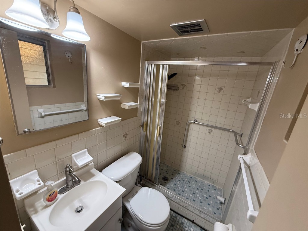 5861 42nd Terrace N #1609 Saint Petersburg FL 33709 TB8427203 image11