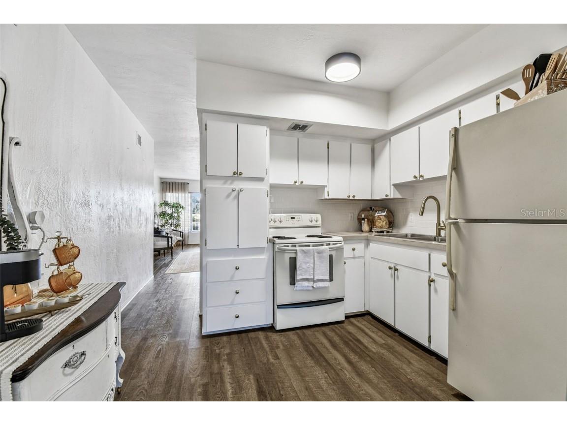 5861 42nd Terrace N #1712 Kenneth City FL 33709 TB8441228 image16