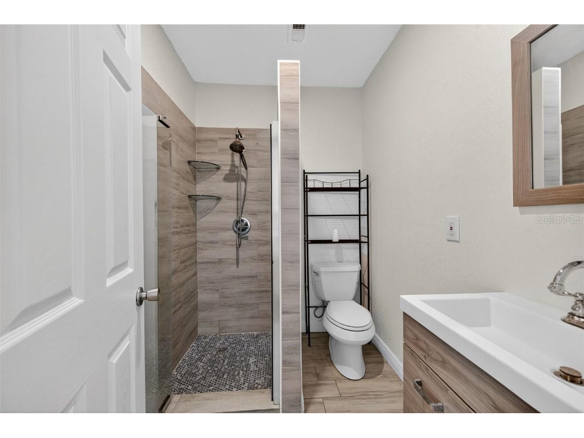 5861 85th Terrace N Pinellas Park FL 33781 TB8437855 image36