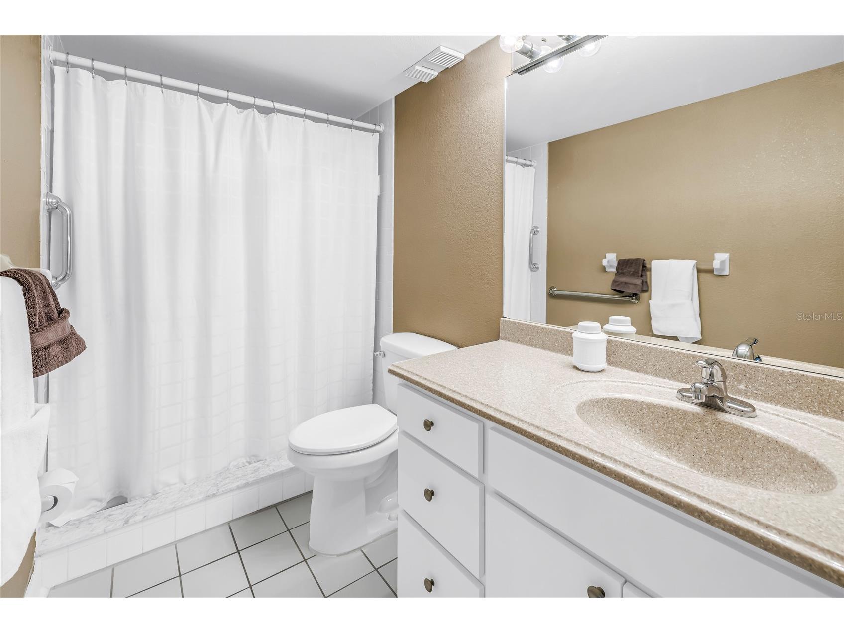 5861 Calais Boulevard N #1 Saint Petersburg FL 33714 TB8495466 image28