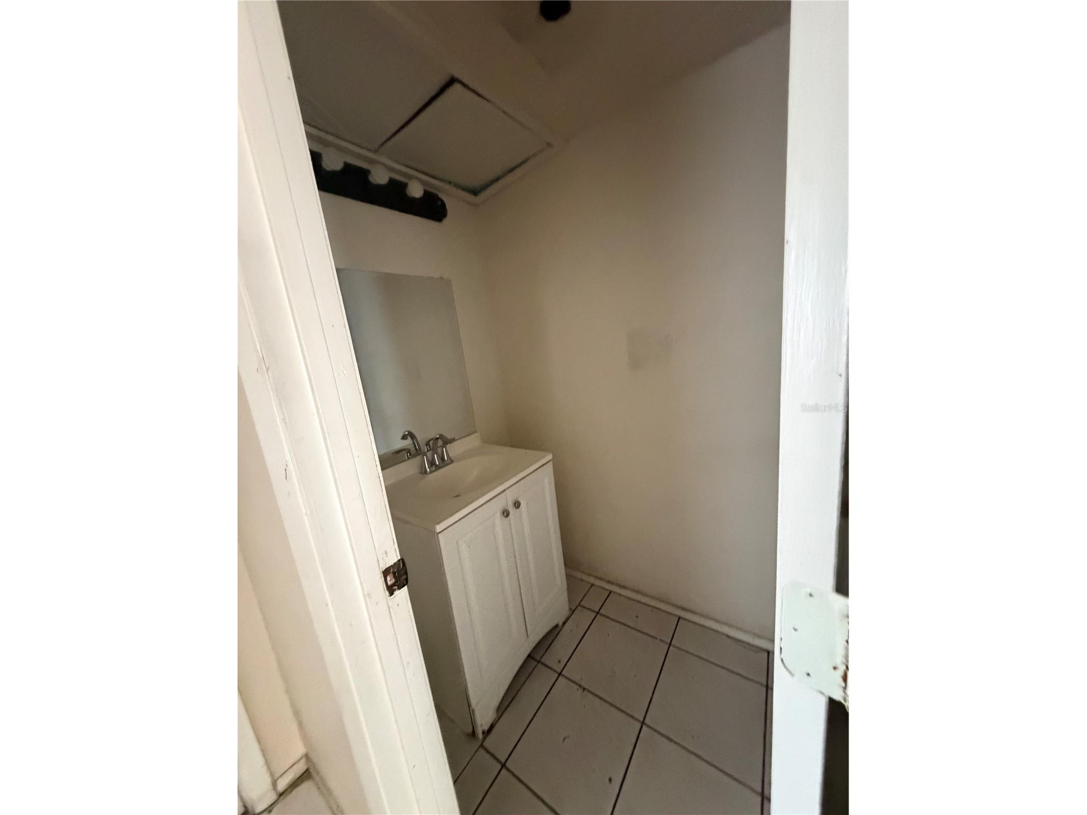 5861 Curry Ford Road #12 Orlando FL 32822 O6400914 image11