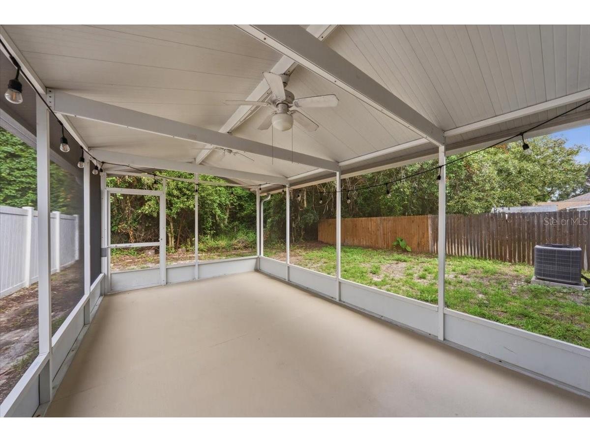 5863 Meadowpark Place Lithia FL 33547 TB8515437 image33