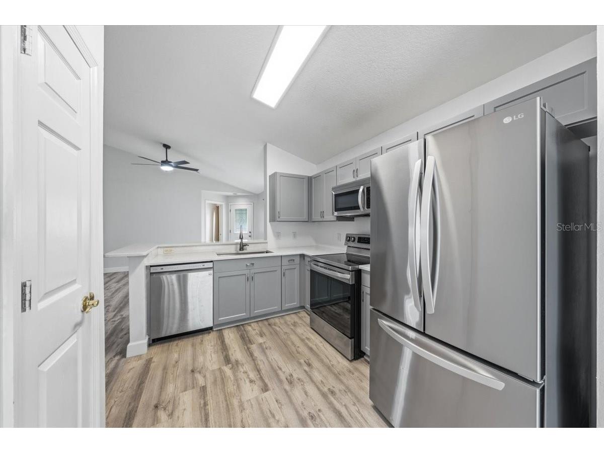 5863 Meadowpark Place Lithia FL 33547 TB8515437 image7