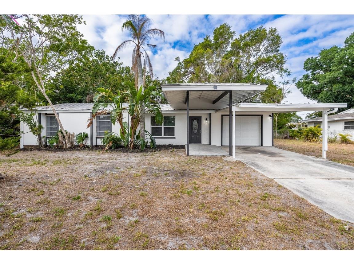 5863 Millay Court North Fort Myers FL 33903 A4658289 image1