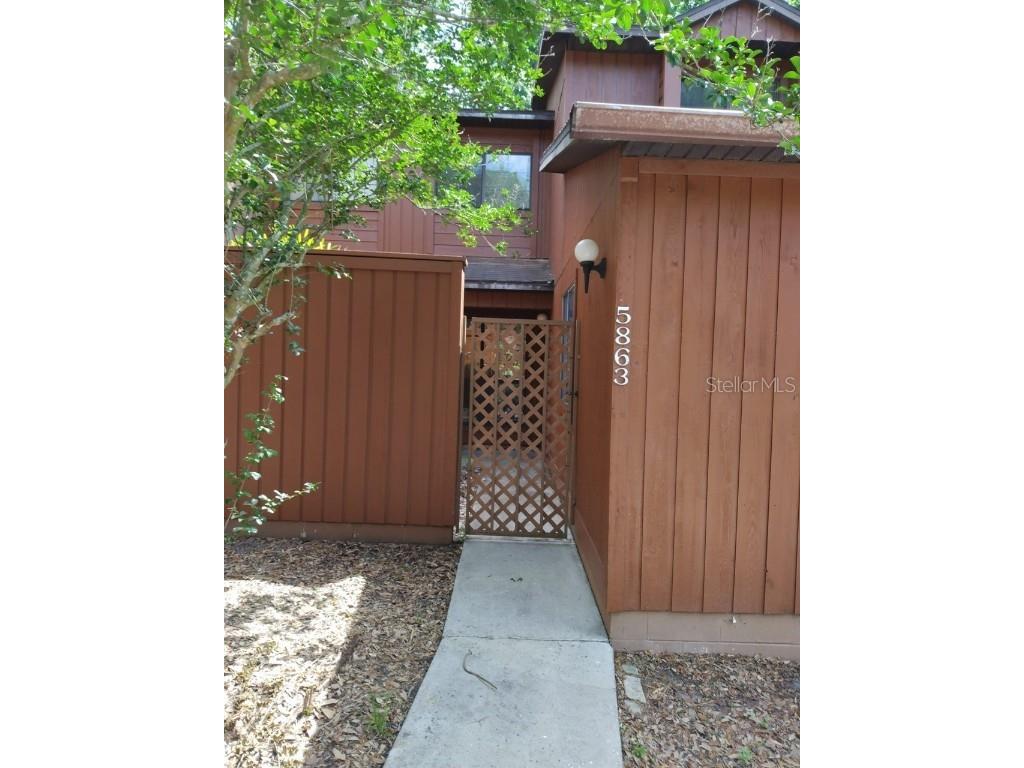 5863 SW 8th Place Gainesville FL 32607 GC512650 image1