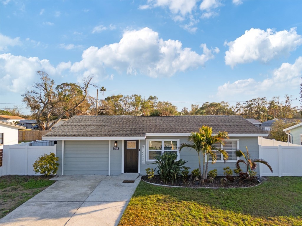 5864 Mckee Lake Drive N Saint Petersburg FL 33709 TB8345744 image1