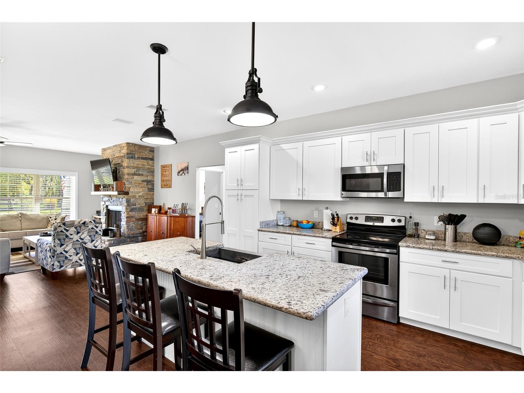 5864 NW State Road 45 Newberry FL 32669 OM720684 image11