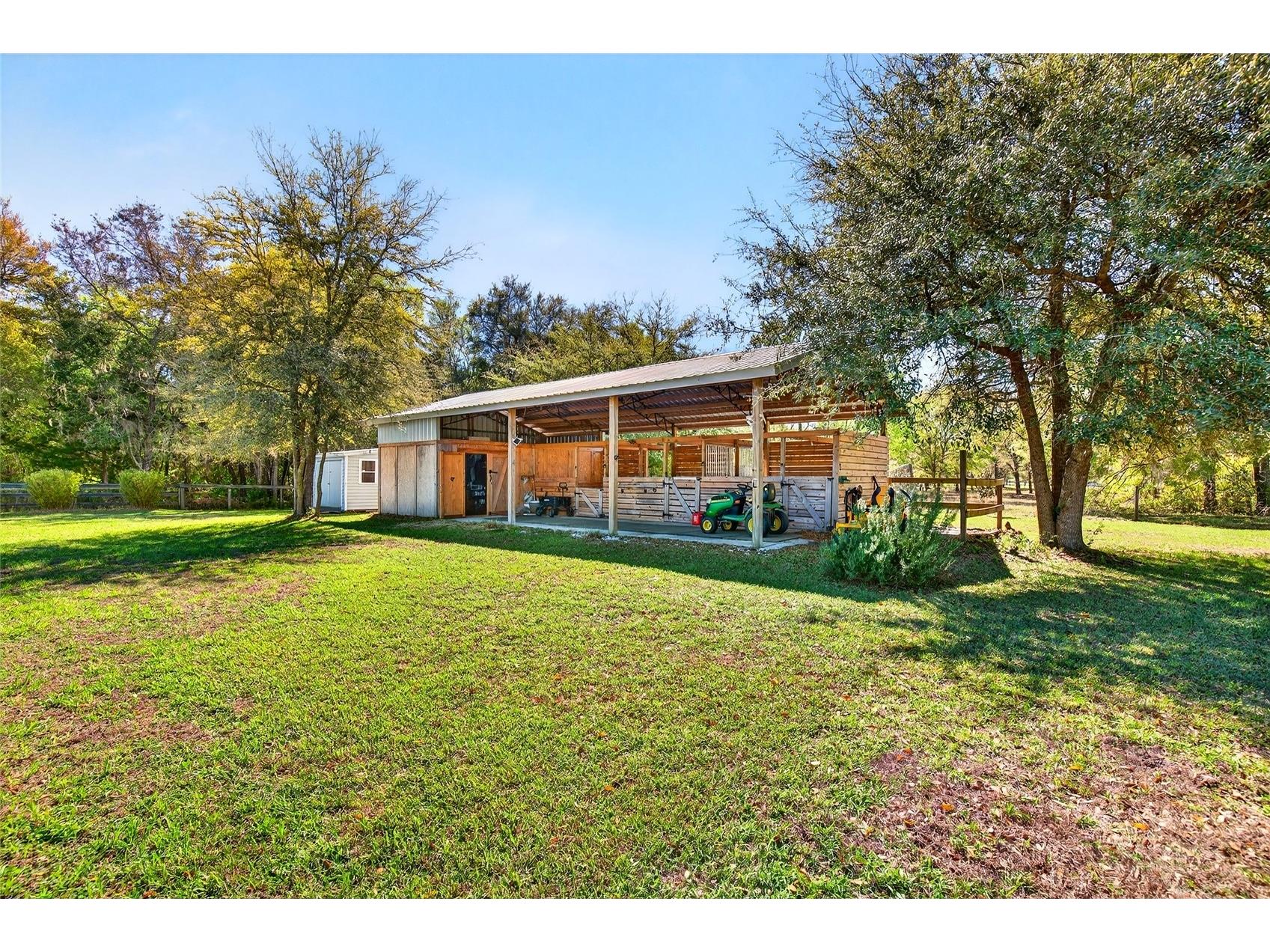 5864 NW State Road 45 Newberry FL 32669 OM720684 image37