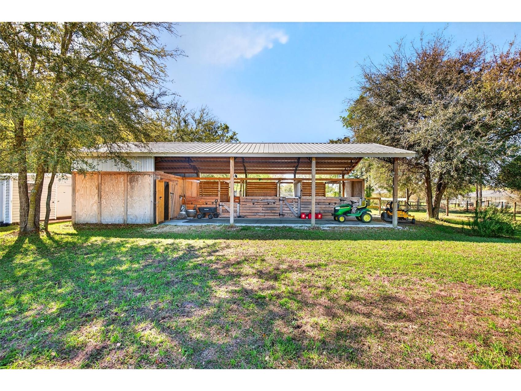5864 NW State Road 45 Newberry FL 32669 OM720684 image38