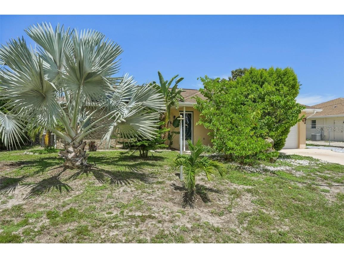 5864 Regent Road Venice FL 34293 A4617530 image1